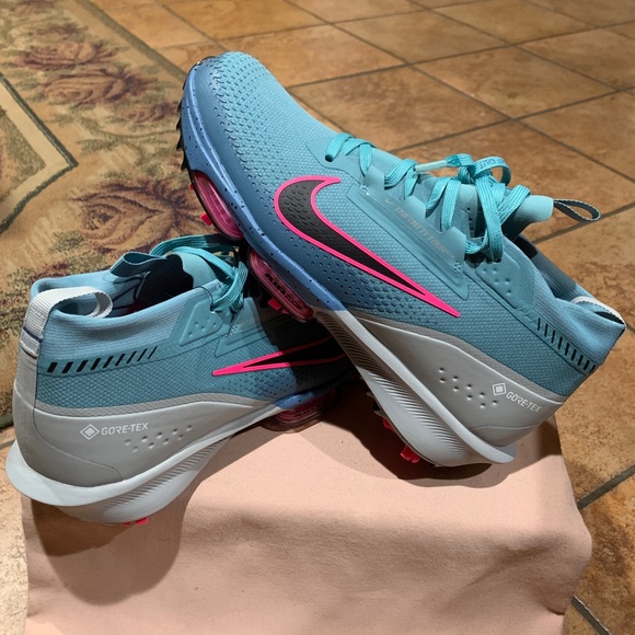 Nike Men's Infinity Tour 2 Gore-Tex Golf Shoes - Picture 9 of 14